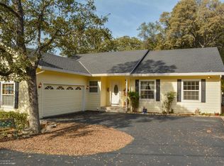 17662 Silver Pine Dr, Penn Valley, CA