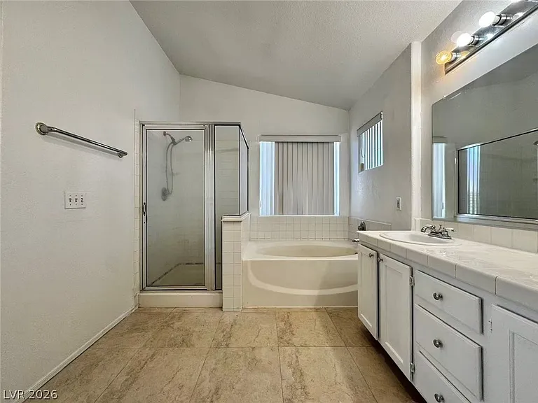 3829 Climbing Rose St — Photo 43