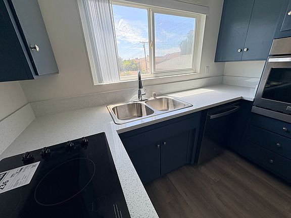3rd image of 915 N Stoneman Ave APT 10