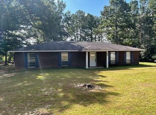 1072 Fortenberry Cir, McComb, MS 39648