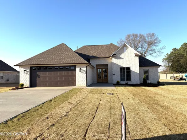 1008 Southern Hills Dr, Milan, TN 38358