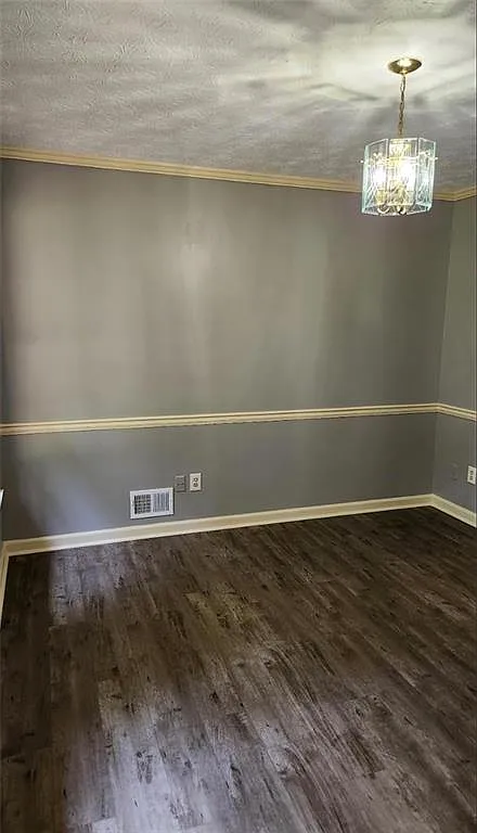 3 bed, 2.5 bath, 1650 sqft, $2,250 — Photo 3