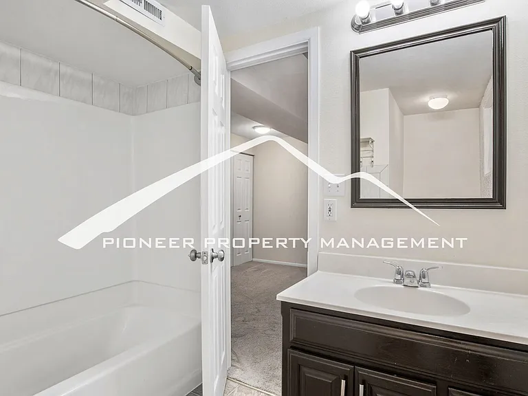 223 Dolomite Dr — Photo 19
