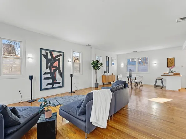 68 Victoria St #68, Somerville, MA 02144