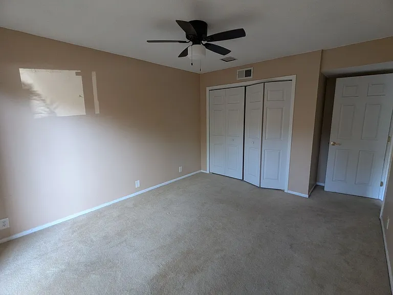 222 Crown Oaks Way — Photo 11