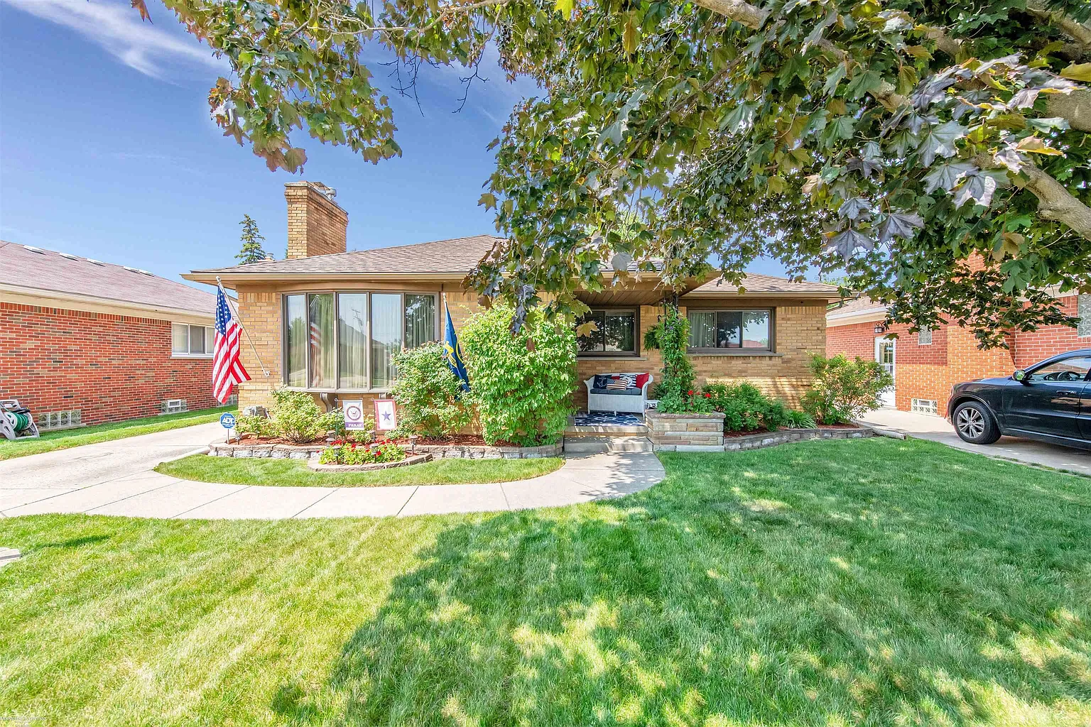 24841 Almond Ave photo 1