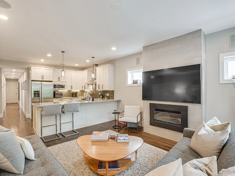 5441 N Ashland Ave #3-ID1620672P