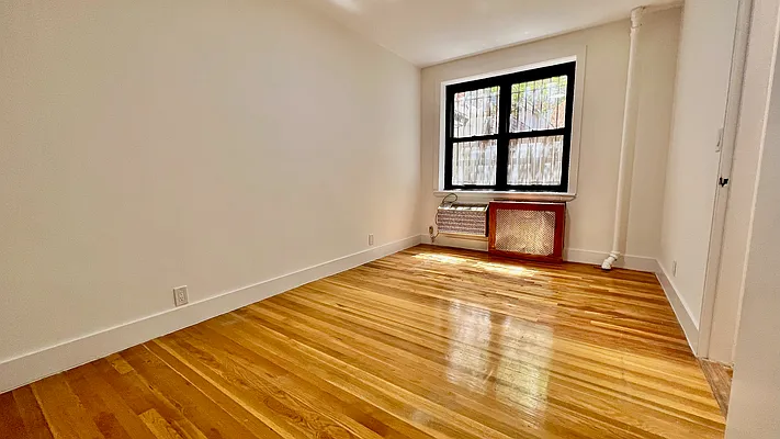 Rented by JK Dansar Corp | media 16