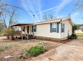 237 Hidden Acres Rd, Winder, GA 30680