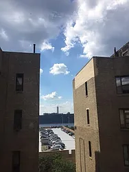 Rented by Roberto Guilbet, LREB