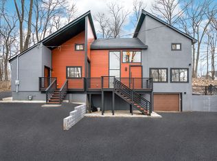 5 Mueller Pl, Warren, NJ 07059