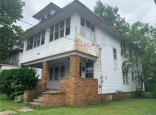 806 Woodsdale Ave, Toledo, OH 43609