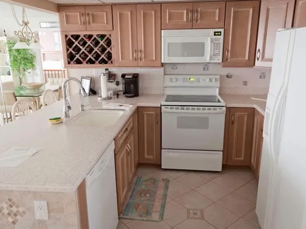 300 E Raleigh Ave, Wildwood, NJ 08260