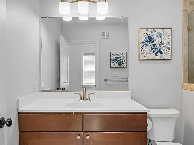1654 Gales St NE — Photo 14