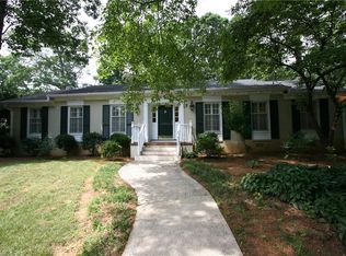 2903 Greenbrook Dr, Greensboro, NC 27408