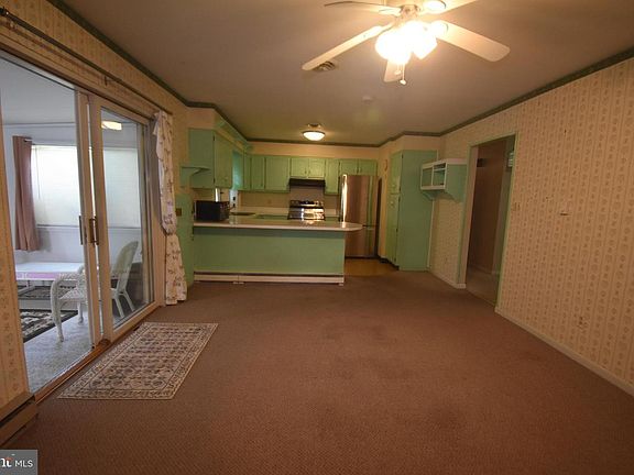 3rd image of 111 Irons Ave