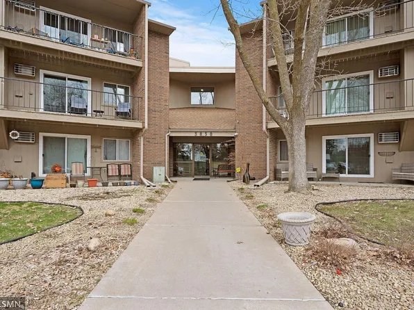 3850 Plymouth Blvd APT 323, Plymouth, MN 55446