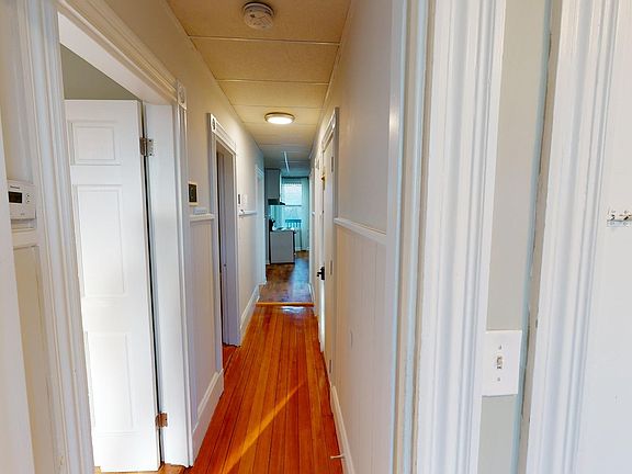 5th image of 823 Dorchester Ave #3L