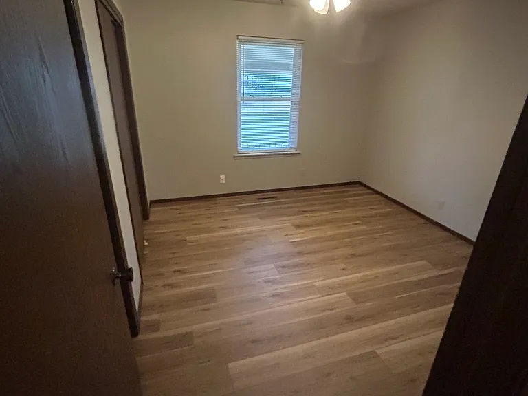 1532 N Maybelle Pl — Photo 11