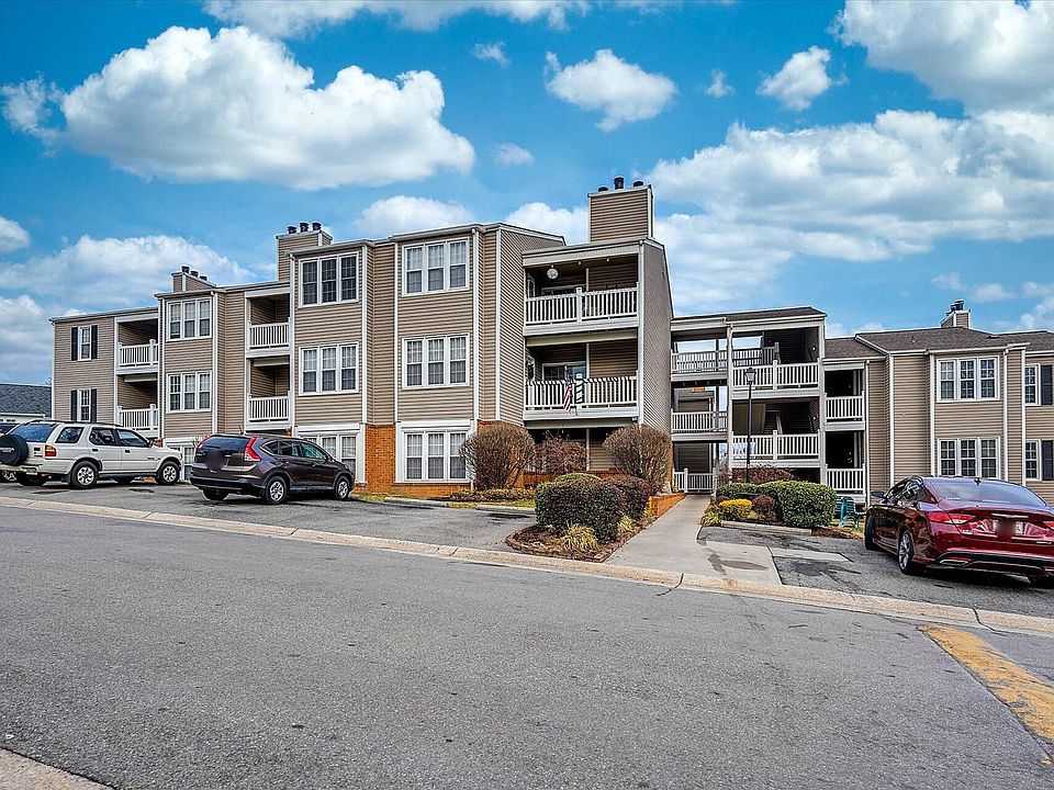 3035 Winterberry Dr, Roanoke, VA 24018 Zillow
