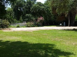 1423 County Road 687, Angleton, TX 77515