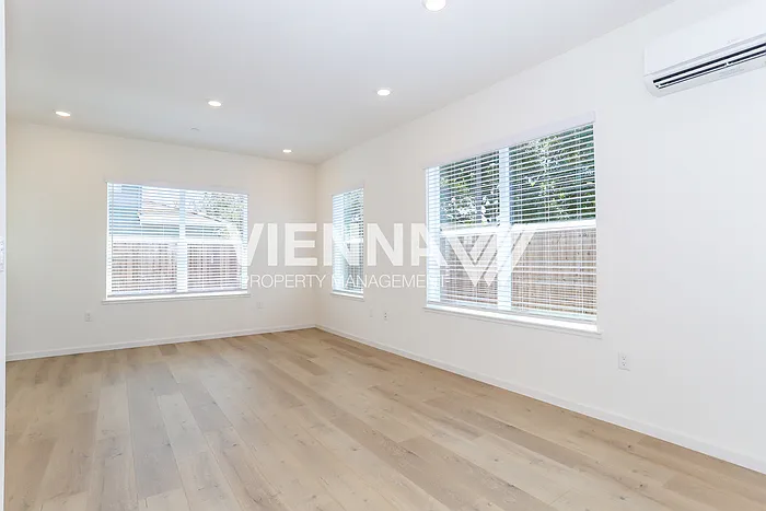 8082 Quiet Knolls Dr — Photo 6