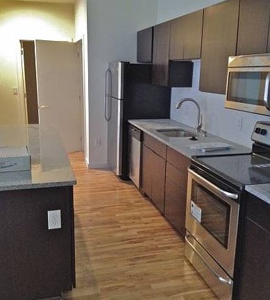 2nd image of 1238 N 28th St APT 2C