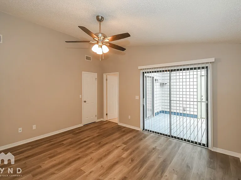 5464 Spring Brook Rd — Photo 9