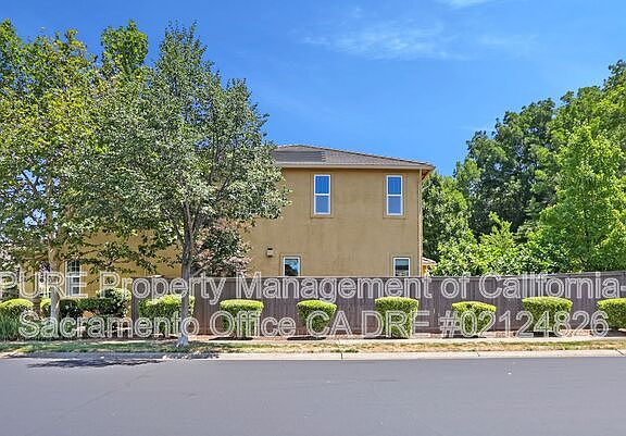 2nd image of 1571 Radford Loop