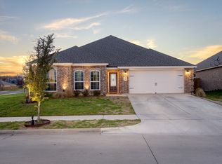 805 Oak Valley, Denton, TX 76209