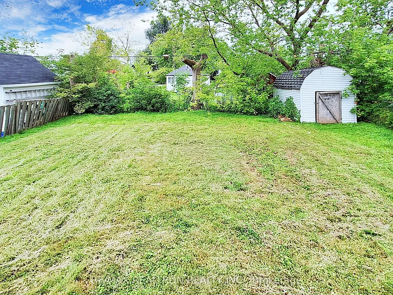 322 Miami Dr #GROUND FLR — Photo 18