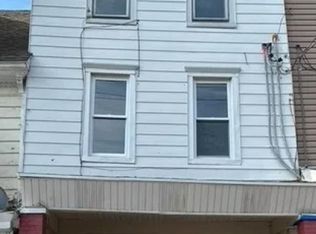 215 W Coal St, Shenandoah, PA 17976