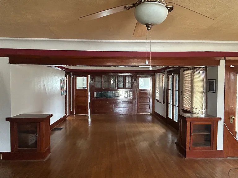 1121 Marin St — Photo 5