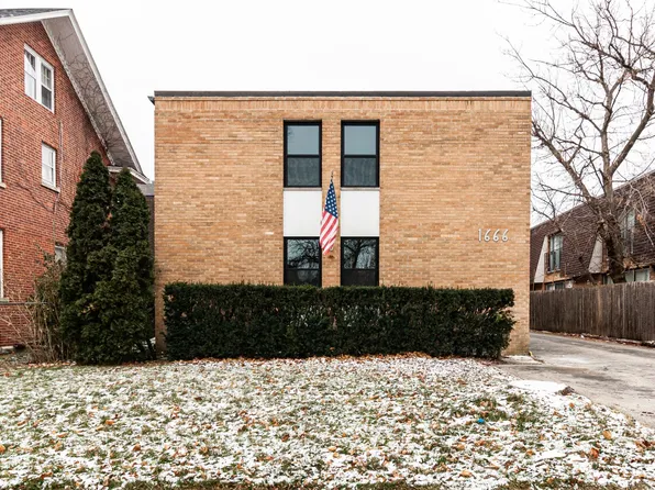 1666 2nd St APT 2E, Highland Park, IL 60035