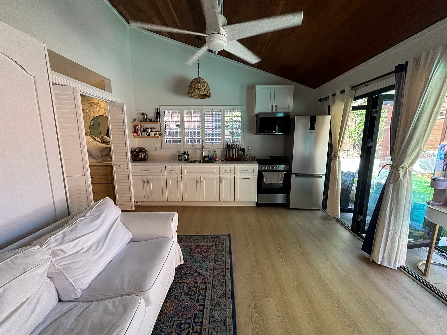 6135 Lakewood St — Photo 3