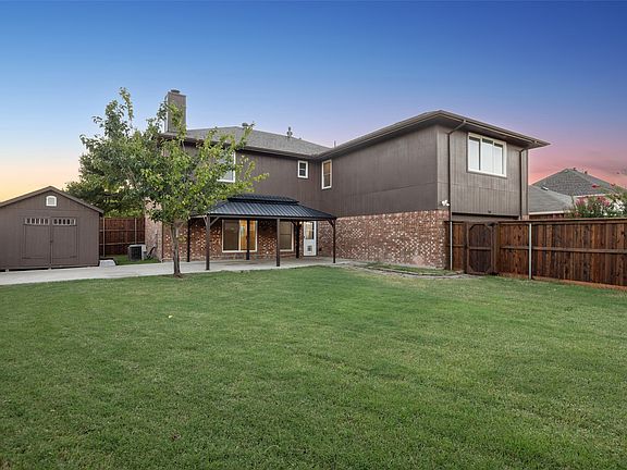5th image of 753 Summerfield Dr