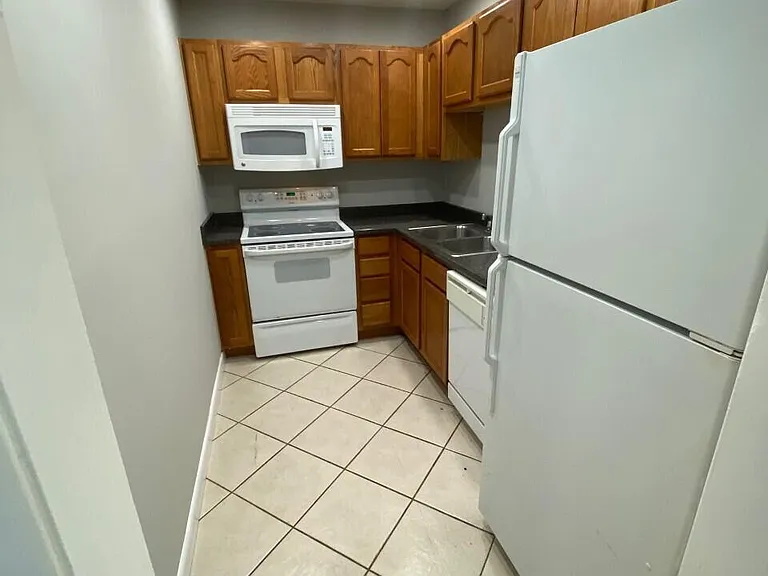 1301 Beck Ave #26 — Photo 4