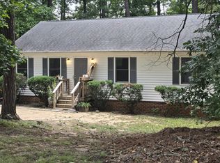7466 Early Dr, Mechanicsville, VA 23111