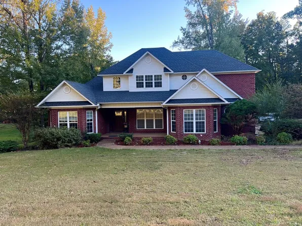 426 Timber Ln, Huntingdon, TN 38344