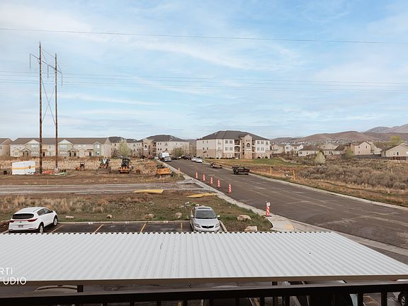2nd image of 3812 E Rock Creek Rd APT 7