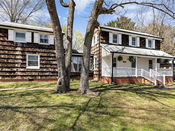 113 Oakland Ave, Kernersville, NC 27284