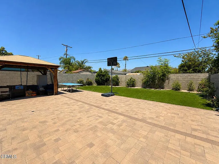 7330 Satsuma Ave — Photo 27