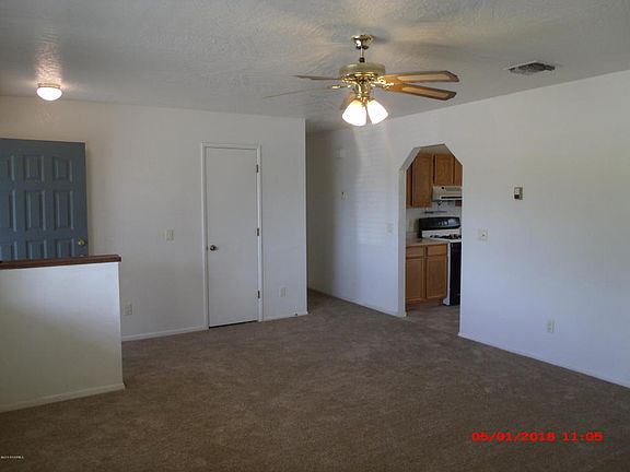 2nd image of 426 E Elm St
