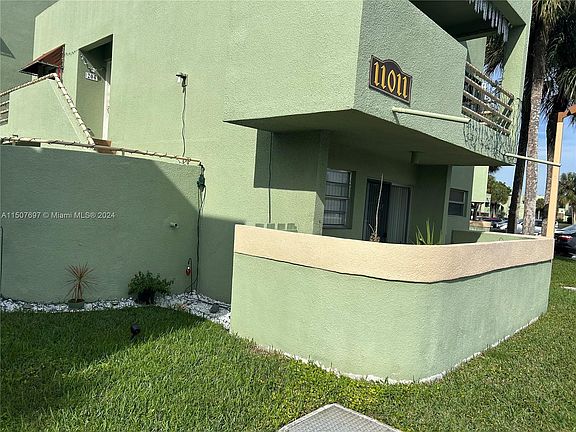 4th image of 11011 NW 7th St APT 106-8