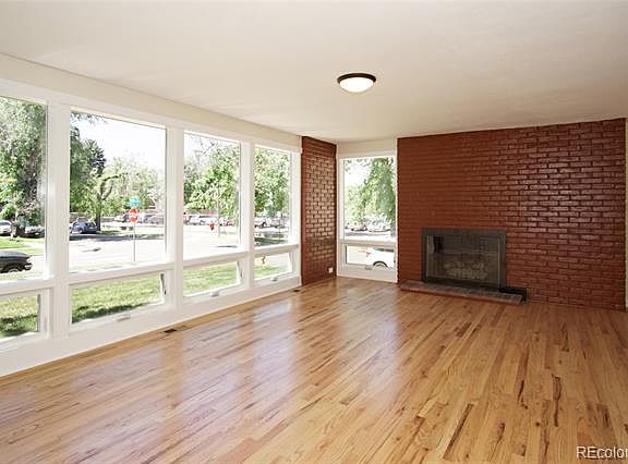 3rd image of 1800 Fairfax St