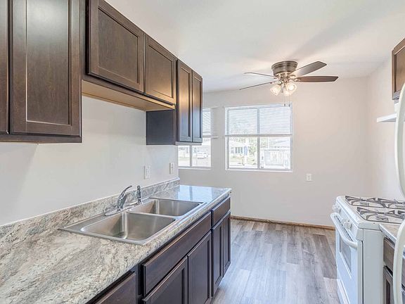 Portland Terrace Apartments, Richfield, MN