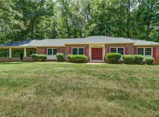 18511 Harrisons Rd, Amelia Court House, VA 23002