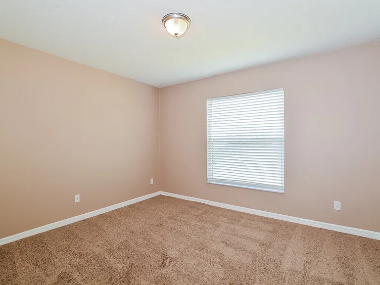1604 Silhouette Dr — Photo 15