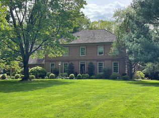 1028 Jonathan Dr, Malvern, PA 19355