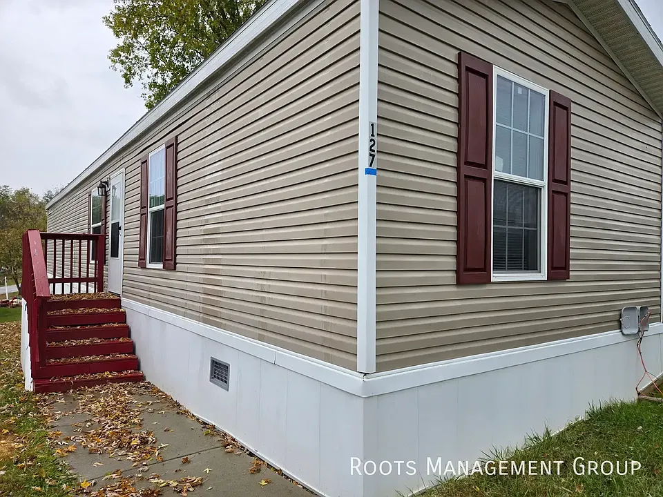 127 Dove Dr #127